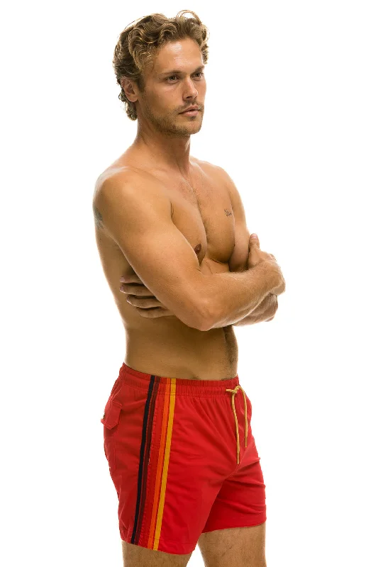 MEN'S 5 STRIPE FLEX SHORTS - RED