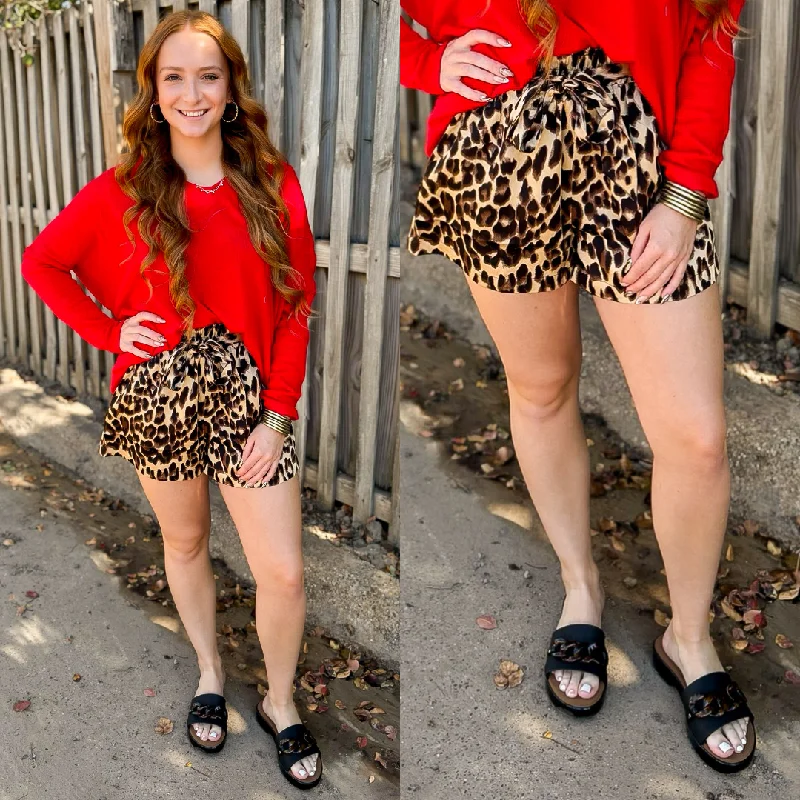 Spotlight Romance Tie Belt Shorts in Leopard Print